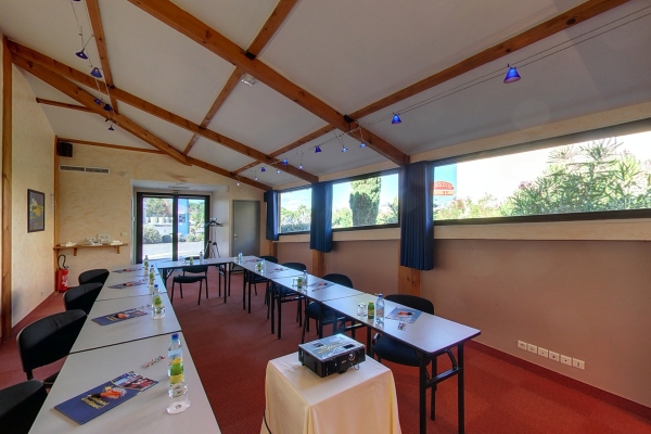 Hotel Phoebus Garden & Spa